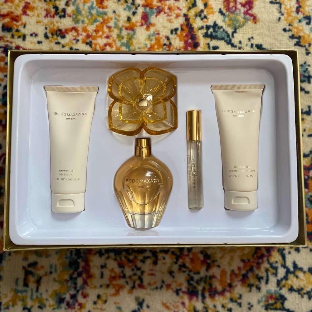 BCBG Max Azria Perfume ~BON CHIC~